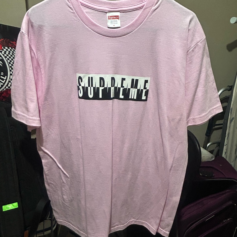 Supreme split tee Light Pink Short Sleeve Tee